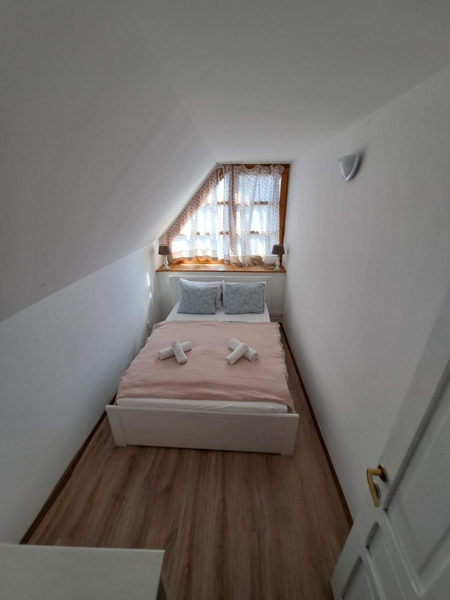 Videki Haz Apartment Tagyon Ngoại thất bức ảnh